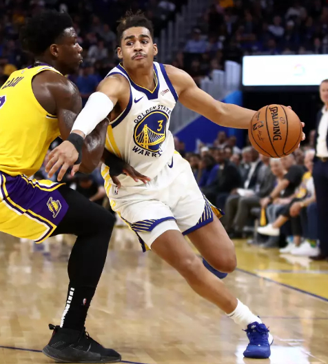 决战星期四：懂球帝0-3不敌人大财金男足