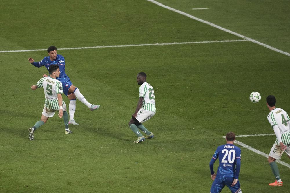 经纪人：蒂亚戈-席尔瓦不会离开弗鲁米嫩塞